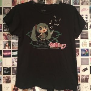 Hatsune Miku anime T-shirt